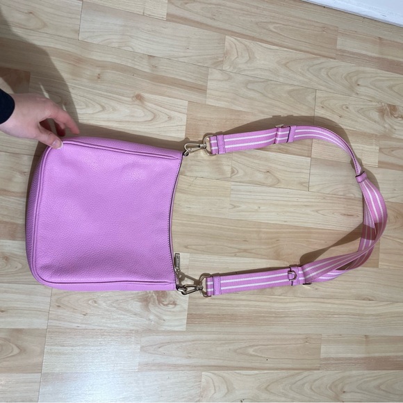 Spade New York Rosie Medium Swingpack Crossbody bag in pebbled leather - Picture 4 of 7